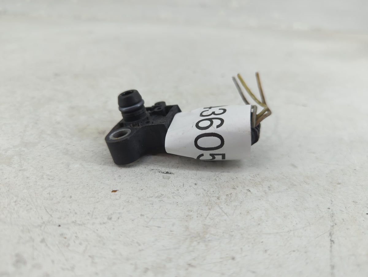 2006-2008 Volkswagen Passat Mass Air Flow Meter Maf Sensor 1436055 - Oemusedautoparts1.com