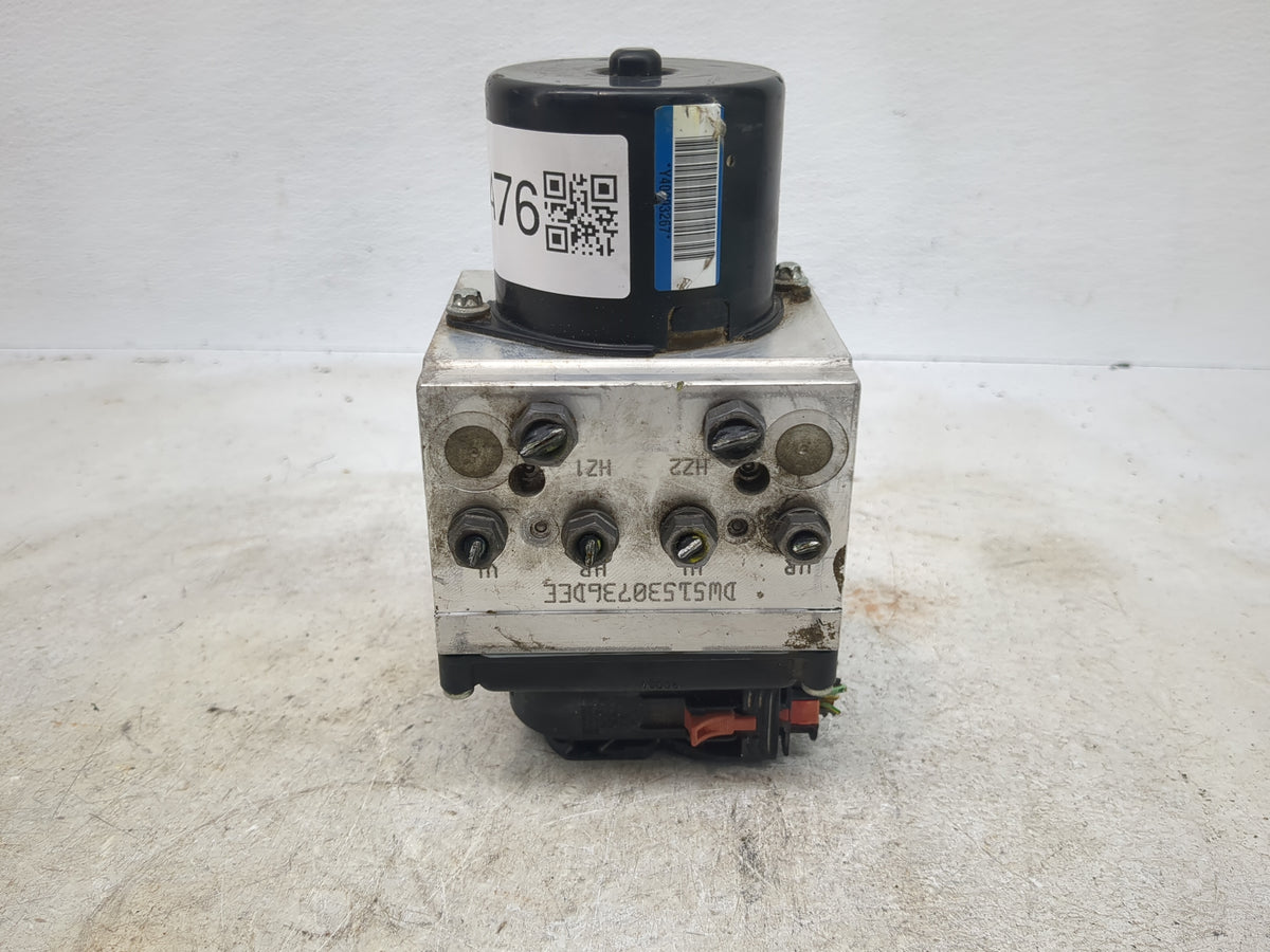 2006-2007 Volkswagen Passat Anti-Lock Brake ABS Pump Module Actuator OEM P/N:3C0.614.095.N 3C0614095N Fits Fits 2006 2007 OE