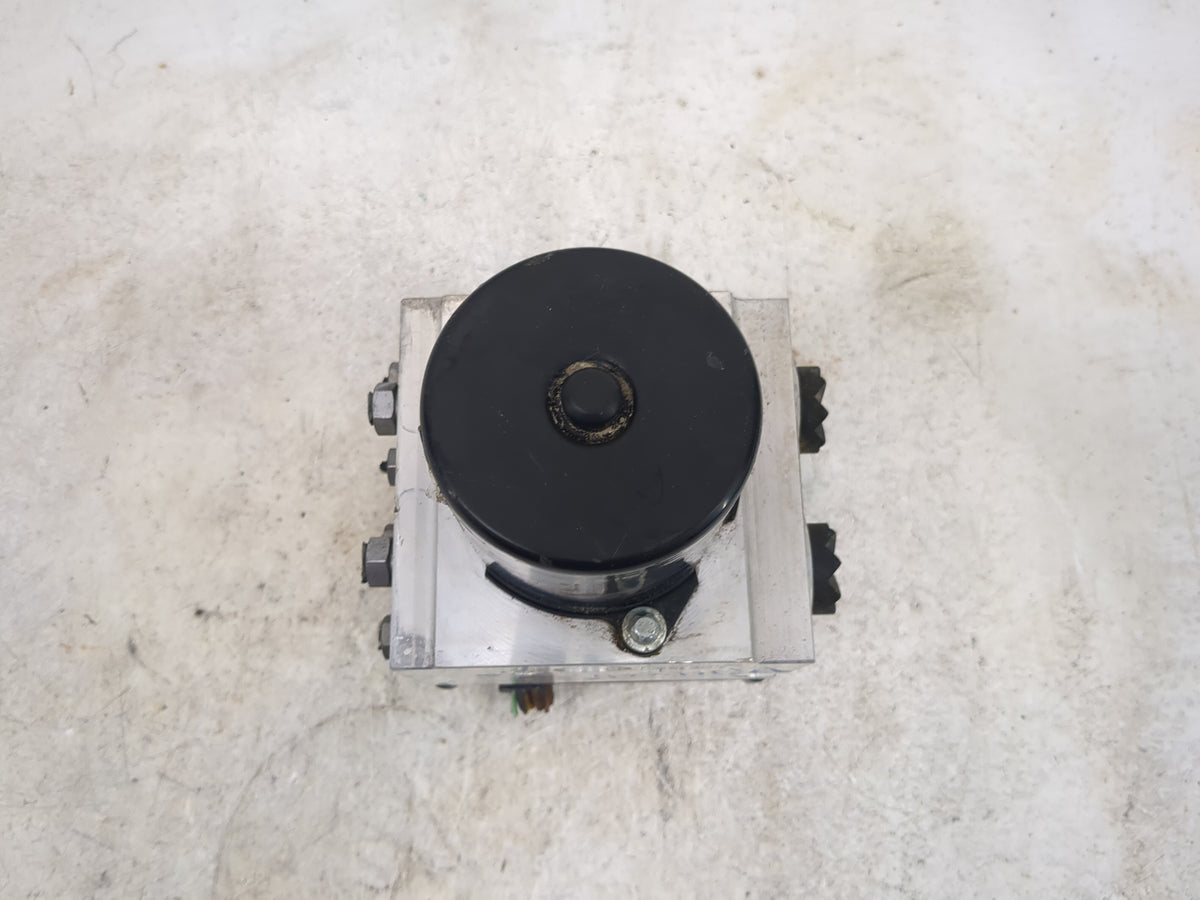 2006-2007 Volkswagen Passat Anti-Lock Brake ABS Pump Module Actuator OEM P/N:3C0.614.095.N 3C0614095N Fits Fits 2006 2007 OE