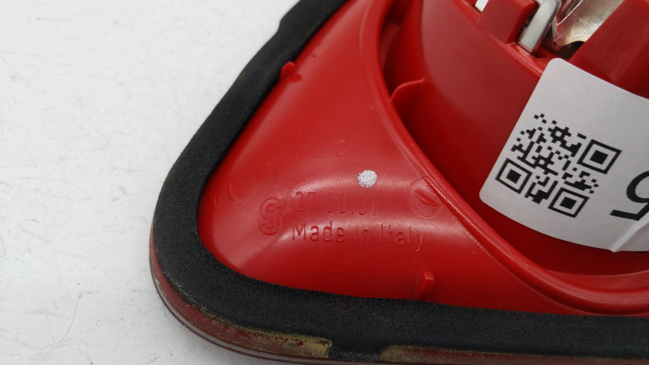 2006-2010 Volkswagen Passat Driver Left Side Deck Lid Mounted Tail Light 158895 - Oemusedautoparts1.com