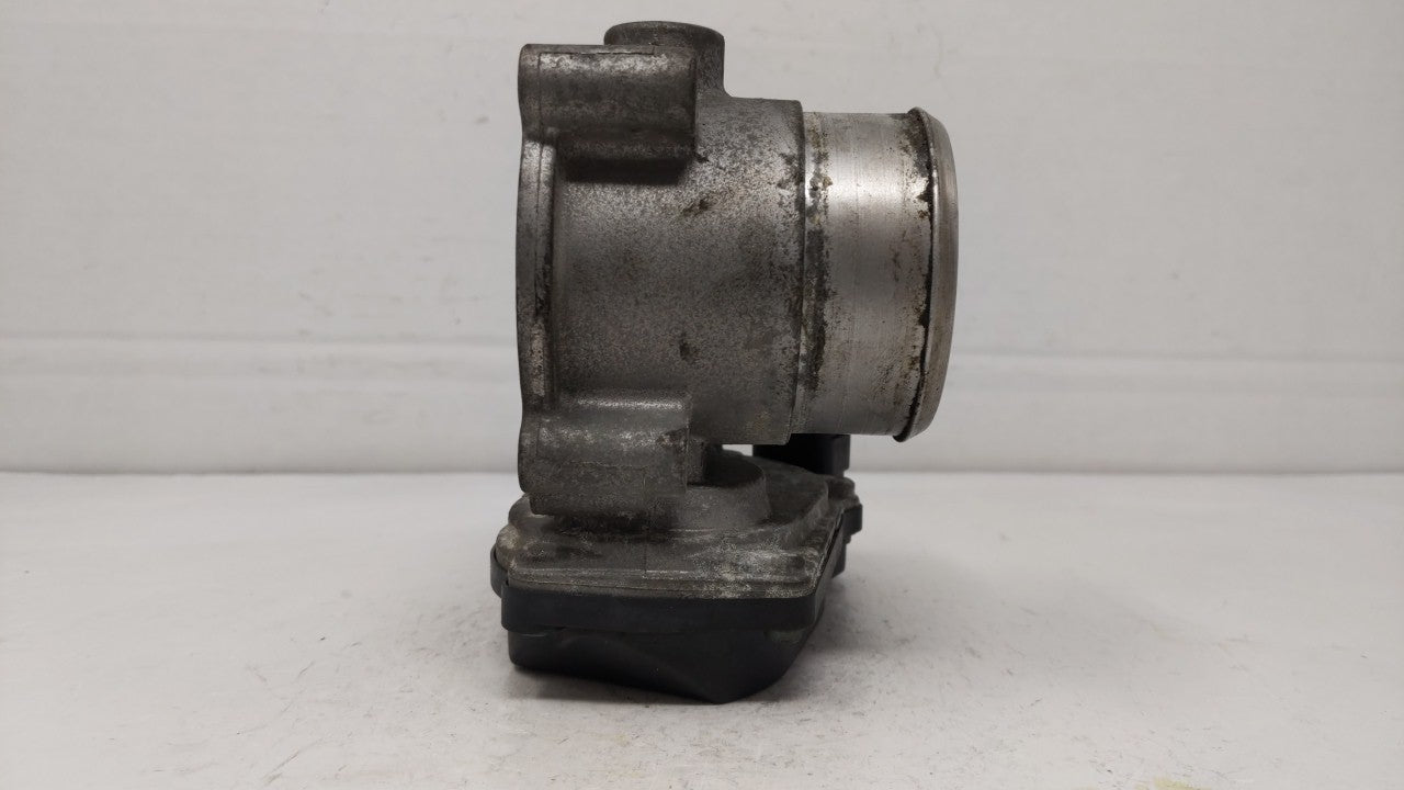 2006-2010 Volkswagen Passat Throttle Body P/N:E8-2103-0-09305-00485 06F 133 062 E Fits OEM Used Auto Parts - Oemusedautopart