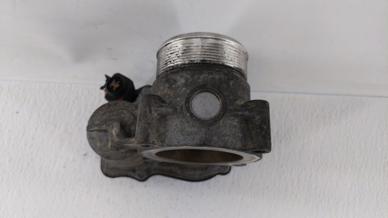 2006-2010 Volkswagen Passat Throttle Body P/N:E8-2103-0-09305-00485 06F 133 062 E Fits OEM Used Auto Parts - Oemusedautopart