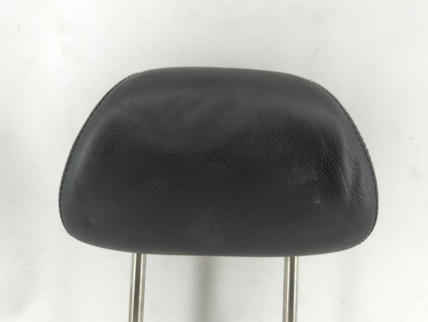 2006-2007 Volkswagen Passat Headrest Head Rest Front Driver Passenger Seat Fits Fits 2006 2007 OEM Used Auto Parts - Oemused
