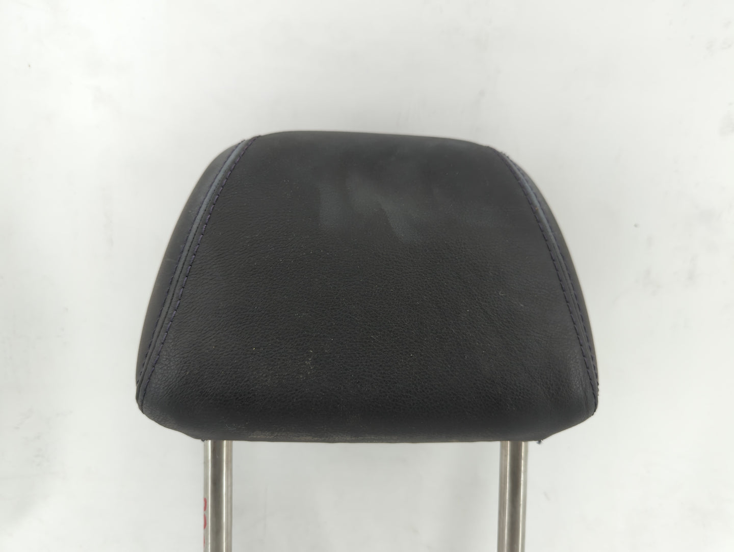 2006-2007 Volkswagen Passat Headrest Head Rest Front Driver Passenger Seat Fits Fits 2006 2007 OEM Used Auto Parts - Oemused
