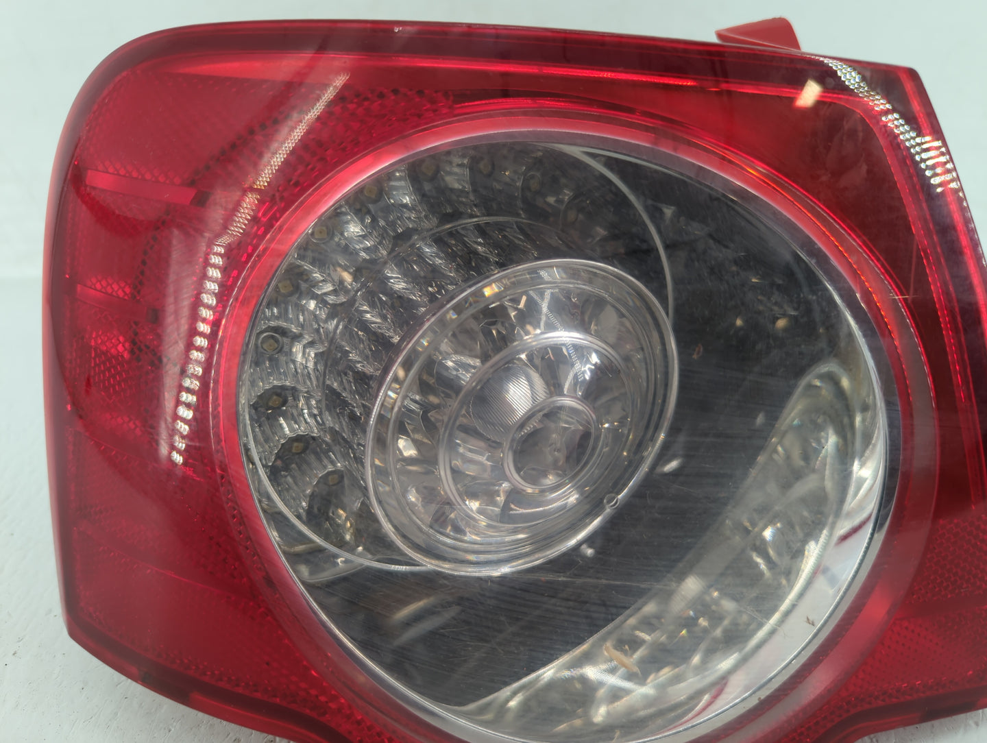 2006-2008 Volkswagen Passat Tail Light Assembly Driver Left OEM P/N:ZSB 3C5.945.095 D ZSB.3C5.945.095J Fits Fits 2006 2007 2