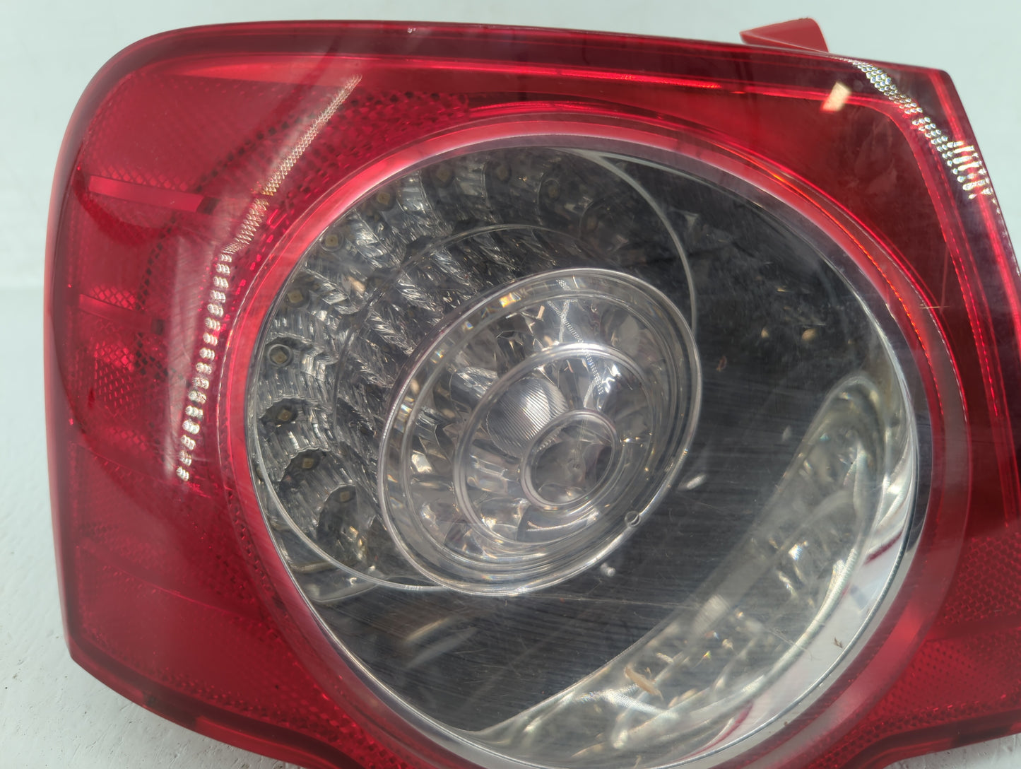 2006-2008 Volkswagen Passat Tail Light Assembly Driver Left OEM P/N:ZSB 3C5.945.095 D ZSB.3C5.945.095J Fits Fits 2006 2007 2