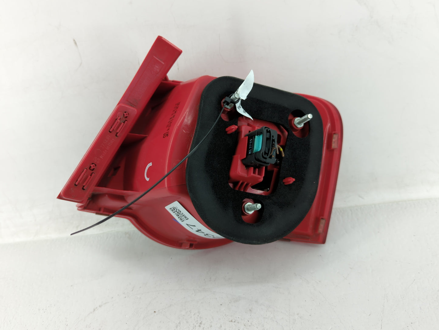 2006-2008 Volkswagen Passat Tail Light Assembly Driver Left OEM P/N:ZSB 3C5.945.095 D ZSB.3C5.945.095J Fits Fits 2006 2007 2