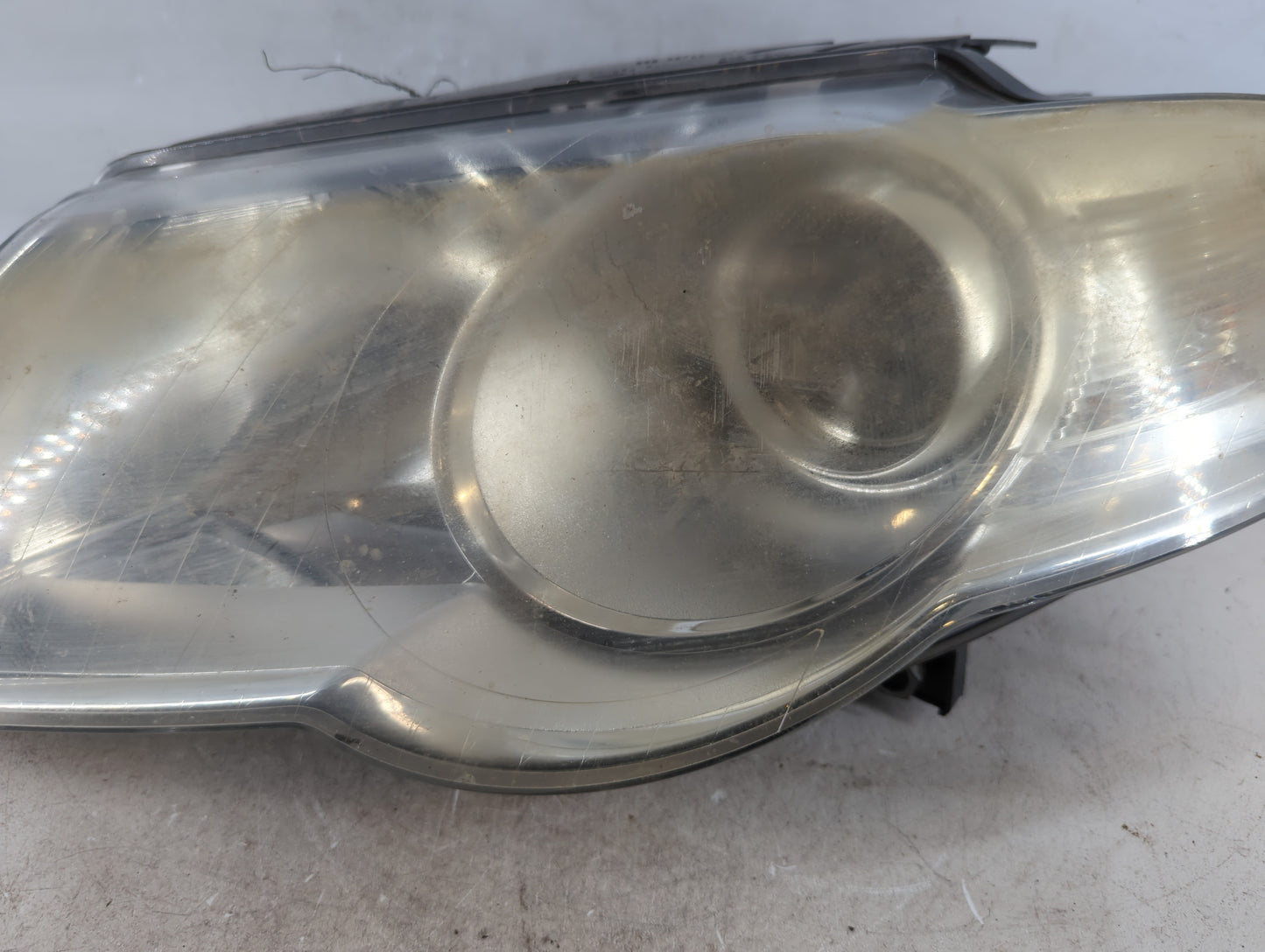 2006-2010 Volkswagen Passat Driver Left Oem Head Light Headlight Lamp - Oemusedautoparts1.com