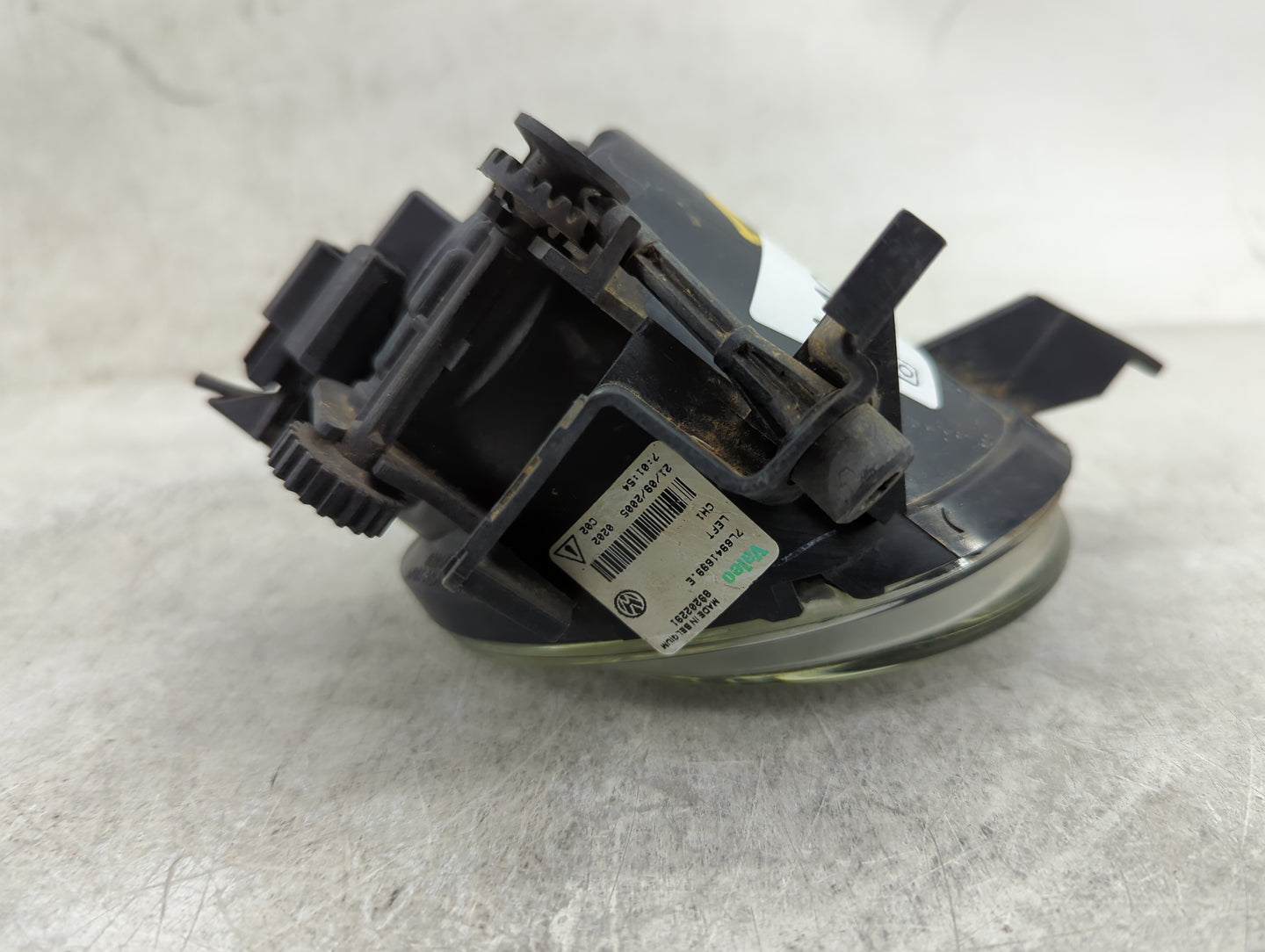2004-2006 Volkswagen Touareg Driver Left Oem Front Light Lamp - Oemusedautoparts1.com