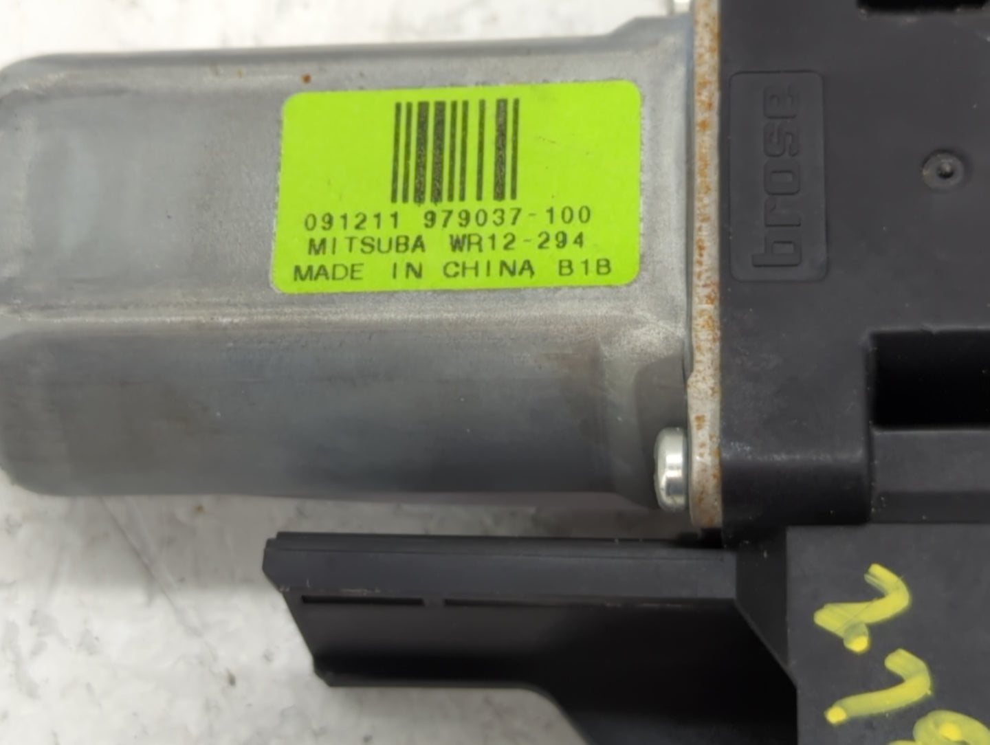 2004-2011 Volvo S40 Driver Left Rear Window Regulator - Oemusedautoparts1.com