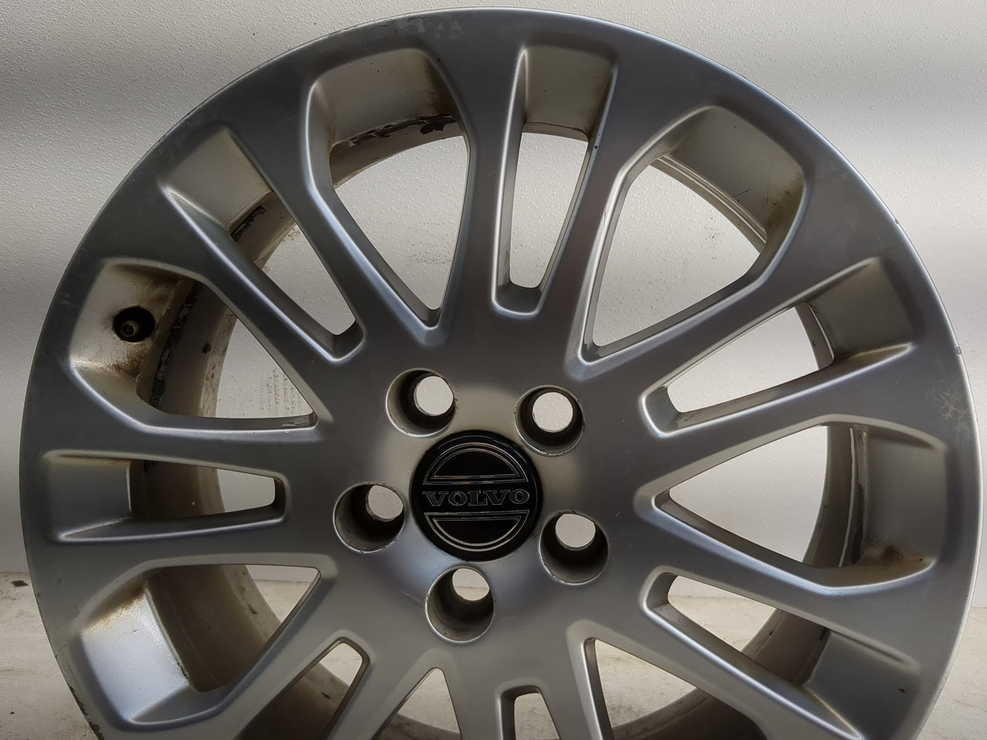 2004-2010 Volvo S40 Oem Wheel Rim - Oemusedautoparts1.com