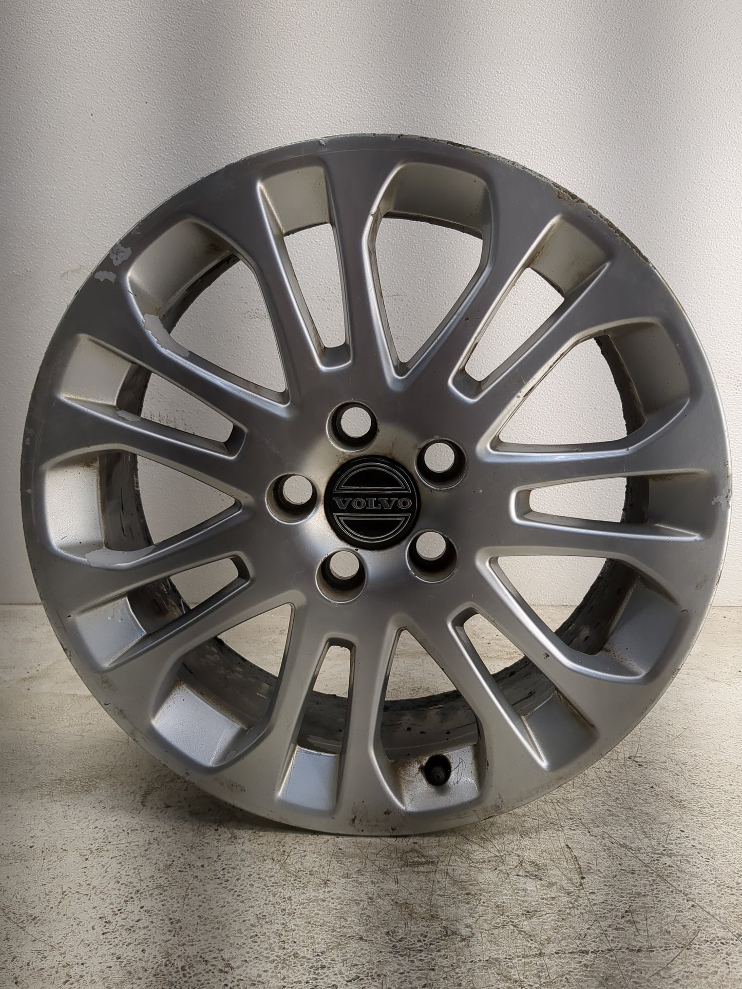 2004-2010 Volvo S40 Oem Wheel Rim - Oemusedautoparts1.com