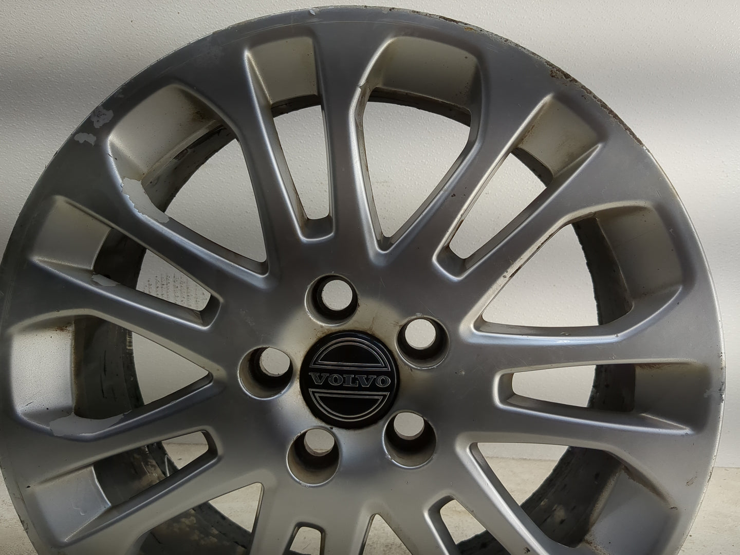 2004-2010 Volvo S40 Oem Wheel Rim - Oemusedautoparts1.com