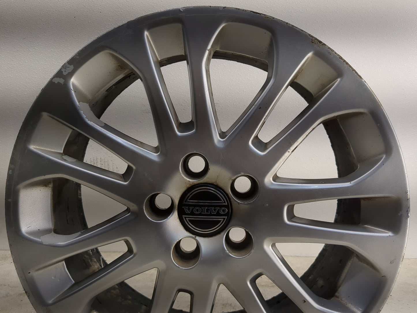 2004-2010 Volvo S40 Oem Wheel Rim - Oemusedautoparts1.com