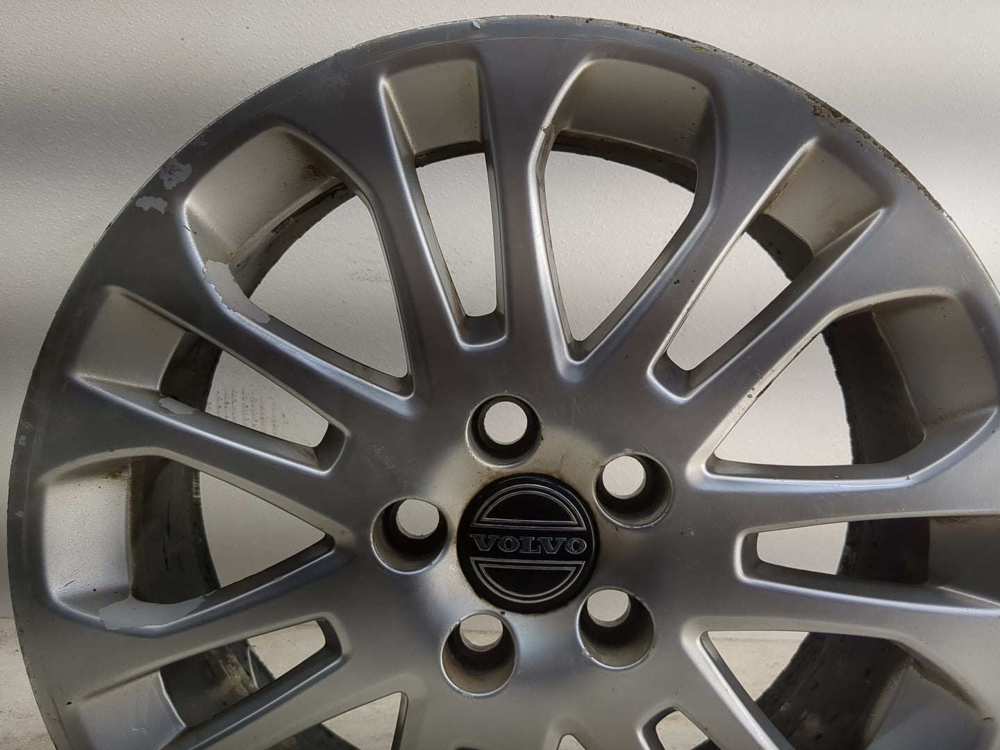 2004-2010 Volvo S40 Oem Wheel Rim - Oemusedautoparts1.com