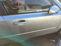 2004-2011 Volvo S40 Passenger Front Door Oem - Oemusedautoparts1.com