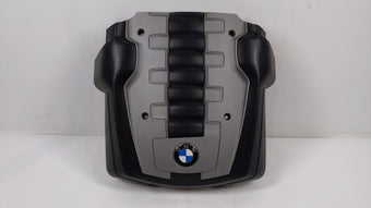 compare product 2006 Volvo S40 Engine Cover