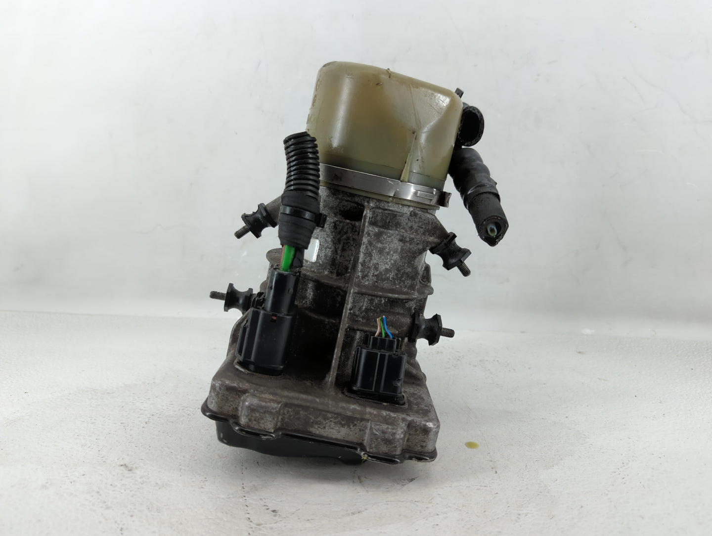 2006 Volvo S40 Car Starter Motor Solenoid OEM P/N:3K514 Fits OEM Used Auto Parts - Oemusedautoparts1.com