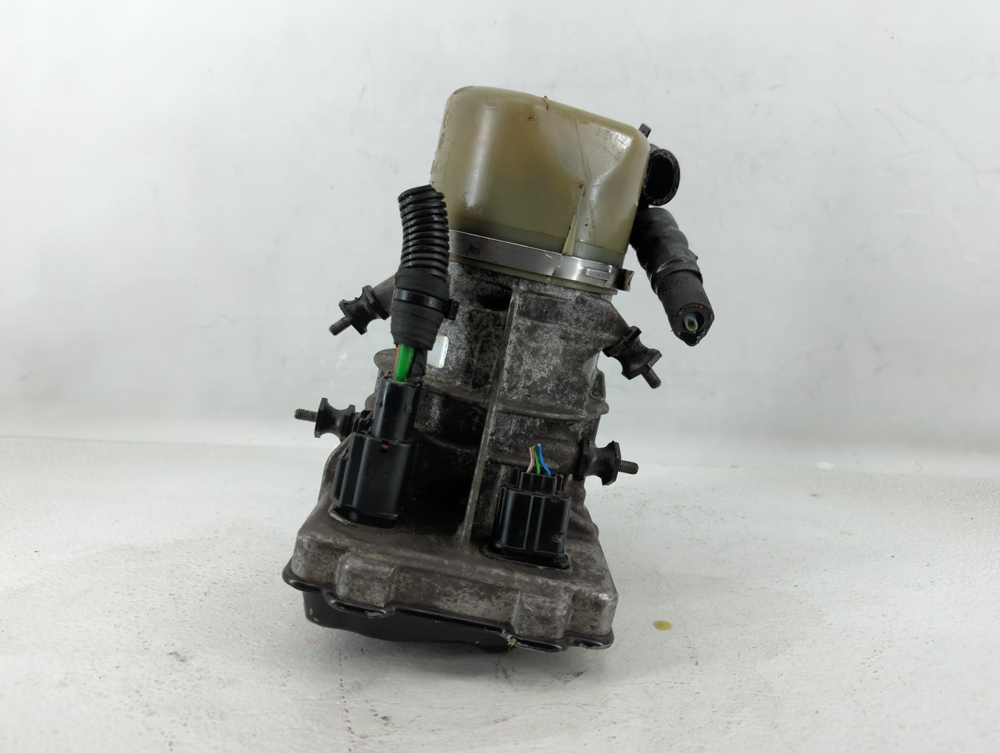 2006 Volvo S40 Car Starter Motor Solenoid OEM P/N:3K514 Fits OEM Used Auto Parts - Oemusedautoparts1.com