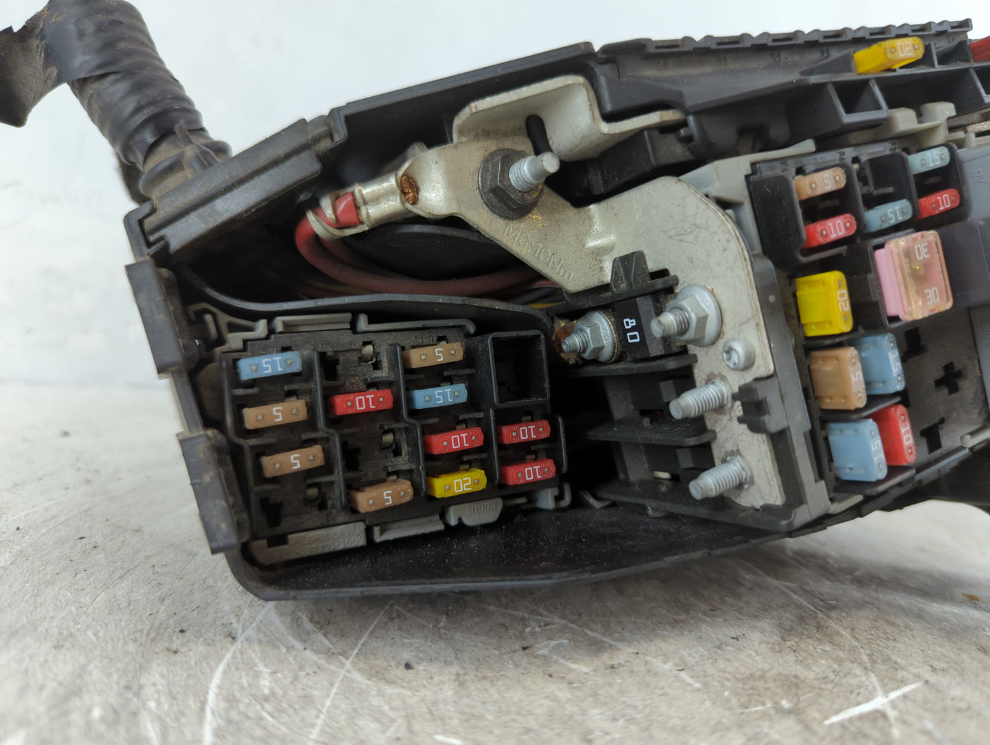 2005-2008 Volvo S80 Fusebox Fuse Box Panel Relay Module P/N:6G9T-14A076-L Fits Fits 2005 2006 2007 2008 2009 OEM Used Auto P