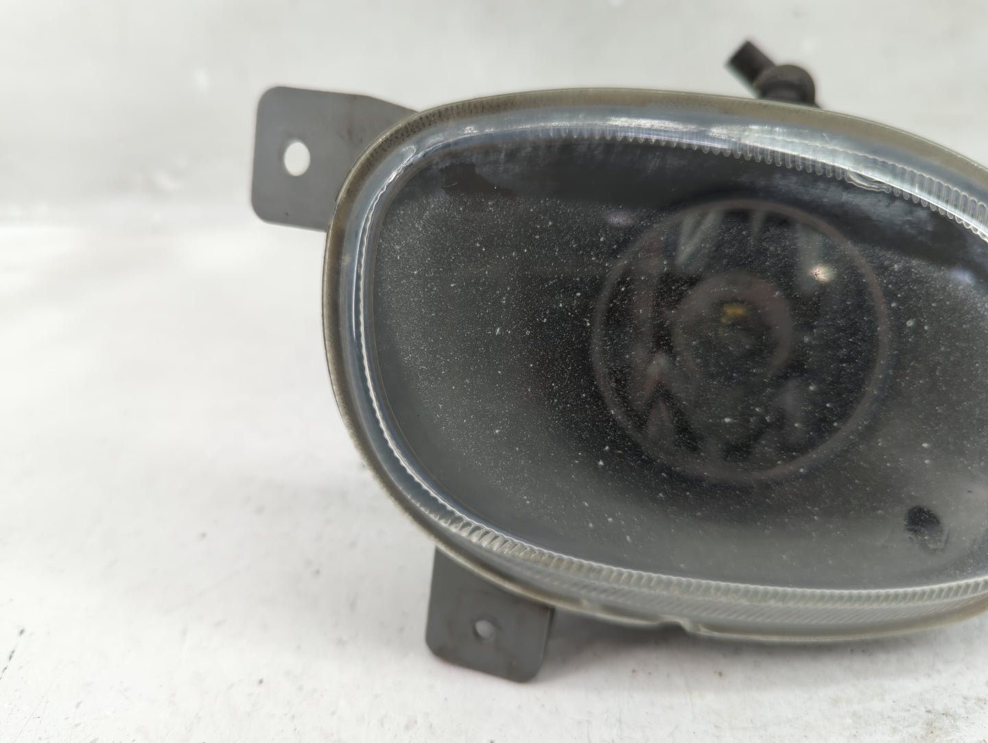 1999-2006 Volvo S80 Passenger Right Oem Fog Light Lamp - Oemusedautoparts1.com