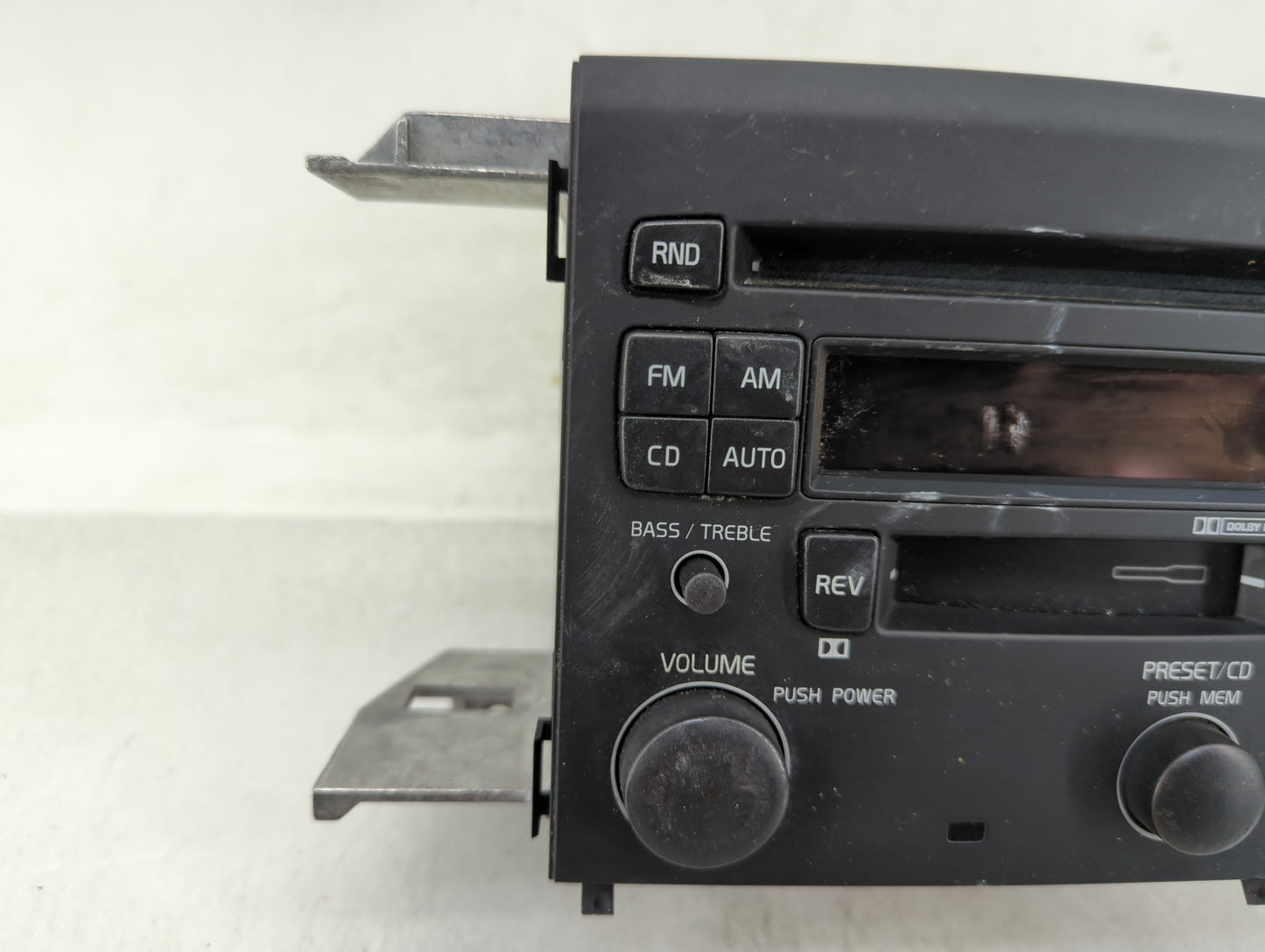 2005-2006 Volvo S80 Radio AM FM Cd Player Receiver Replacement P/N:30745808-1 Fits Fits 2005 2006 OEM Used Auto Parts - Oemu