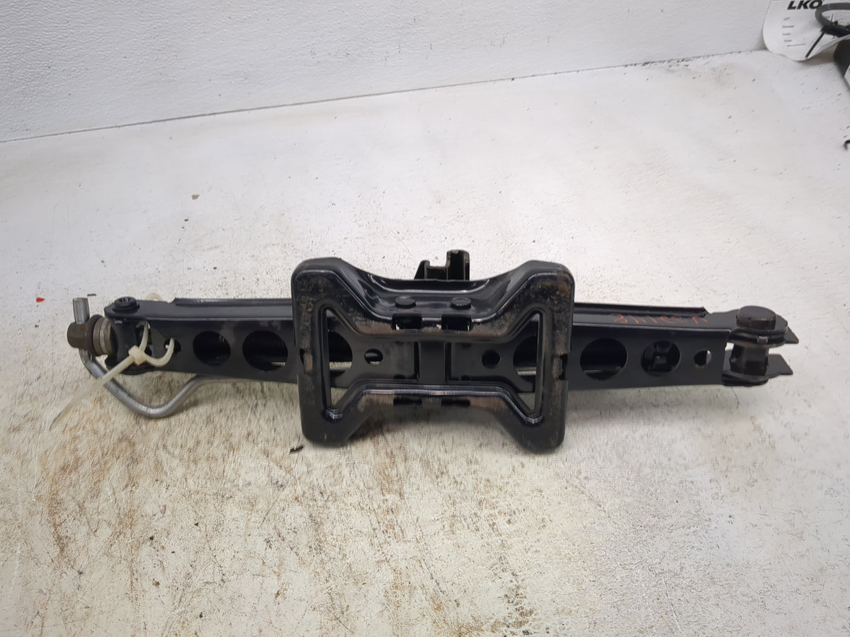 2006 Volvo V40 - Oemusedautoparts1.com