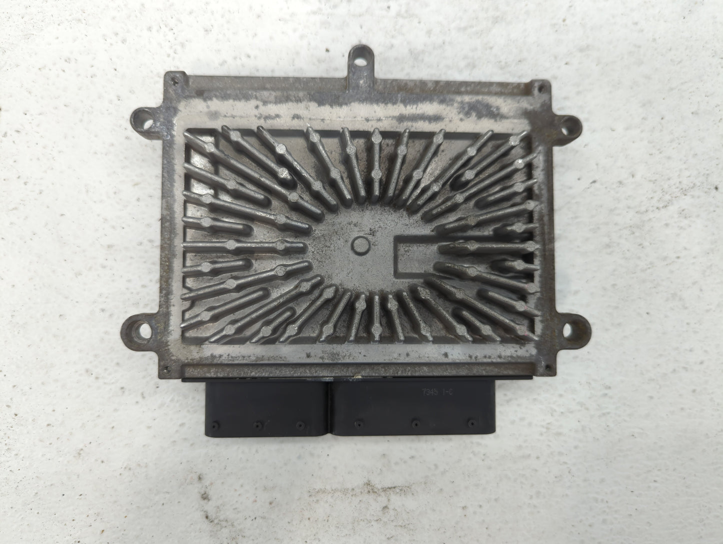 2006 Volvo V40 PCM Engine Control Computer ECU ECM PCU OEM P/N:P30650677 P30743102 Fits Fits 2004 2005 OEM Used Auto Parts -