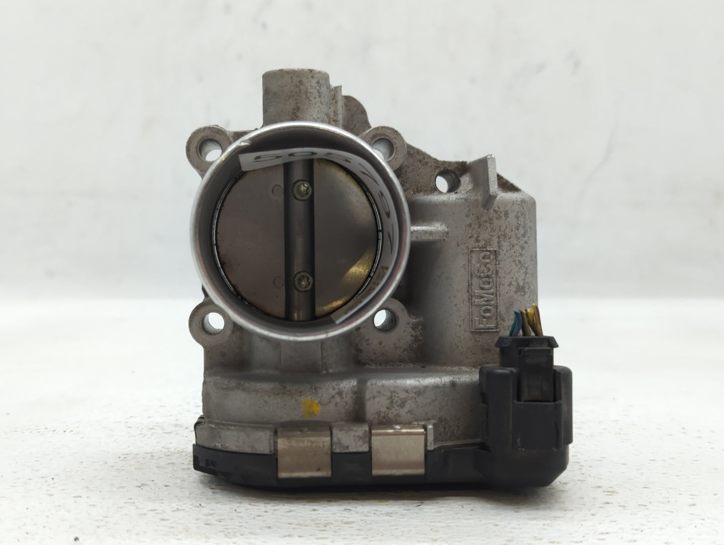 2006 Volvo V40 Throttle Body P/N:7S7G-9F991-B7A Fits Fits 2004 2005 2007 2008 2009 2010 OEM Used Auto Parts - Oemusedautopar