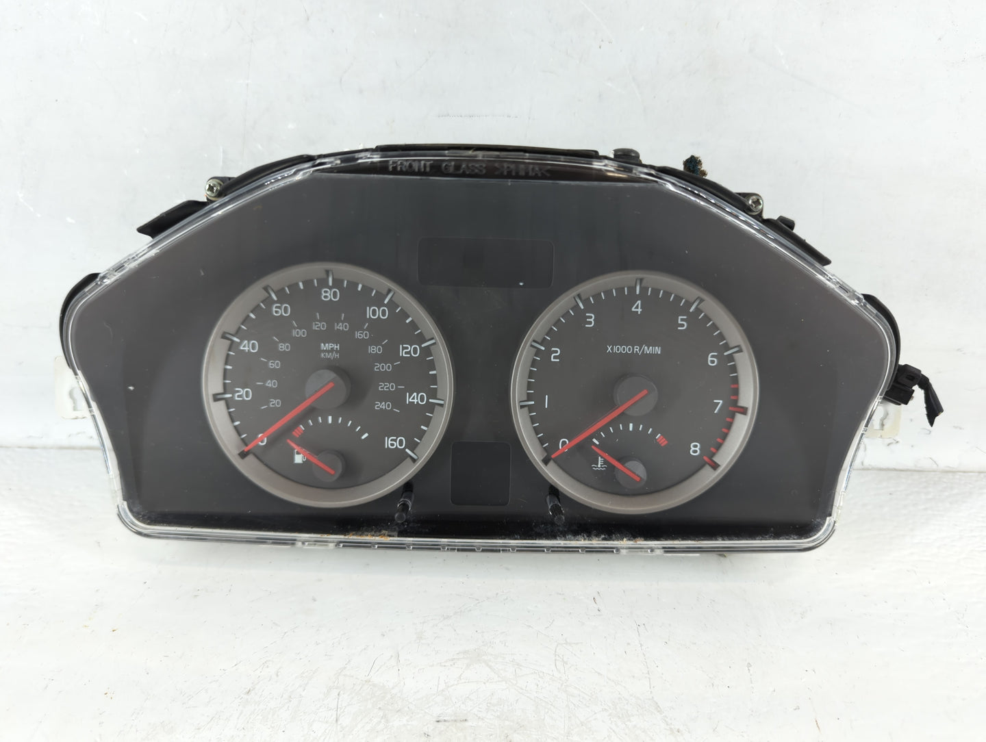 2006 Volvo V40 Instrument Cluster Speedometer Gauges P/N:4573A-100390 Fits Fits 2004 2005 2007 OEM Used Auto Parts - Oemused