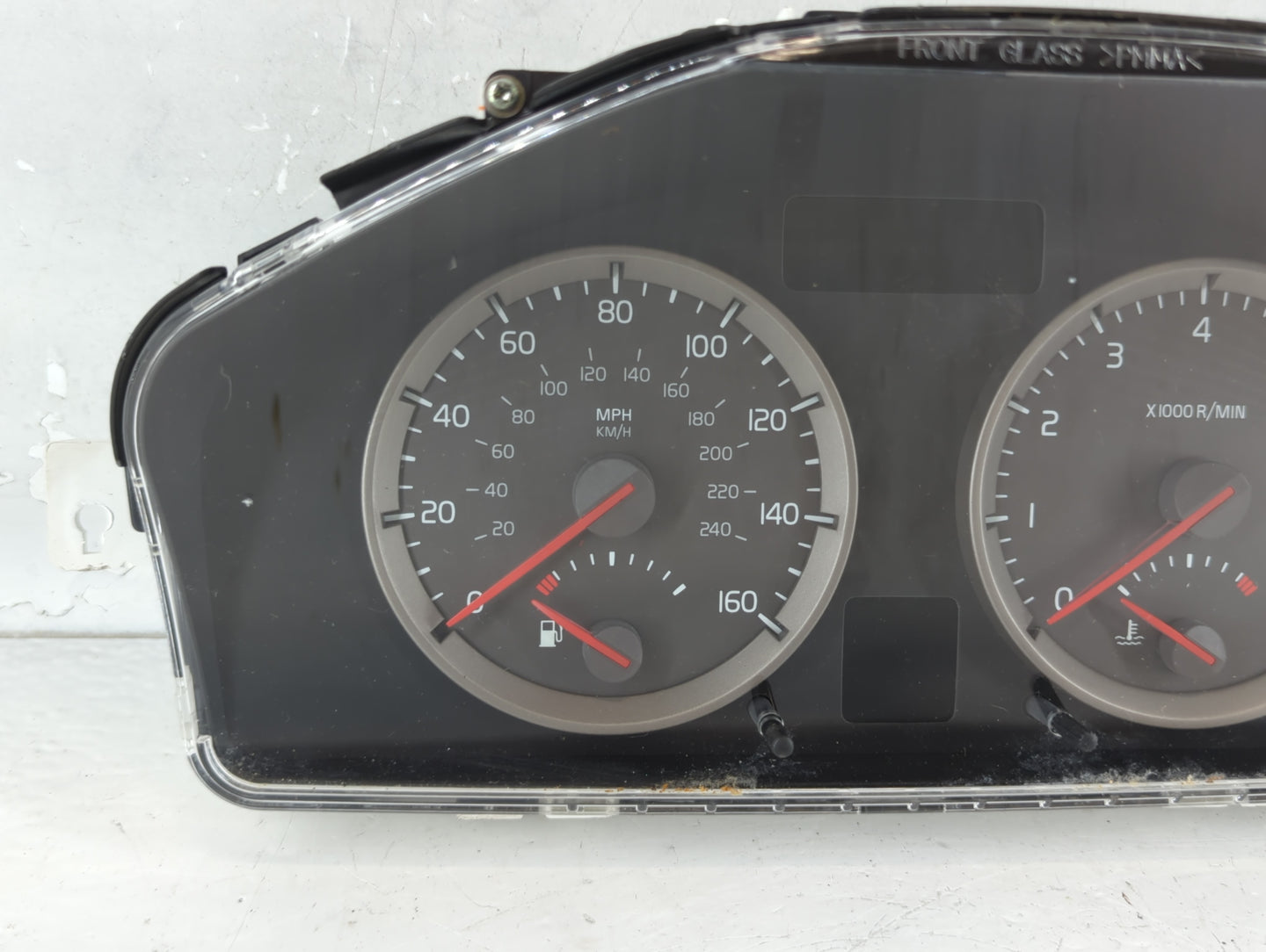 2006 Volvo V40 Instrument Cluster Speedometer Gauges P/N:4573A-100390 Fits Fits 2004 2005 2007 OEM Used Auto Parts - Oemused