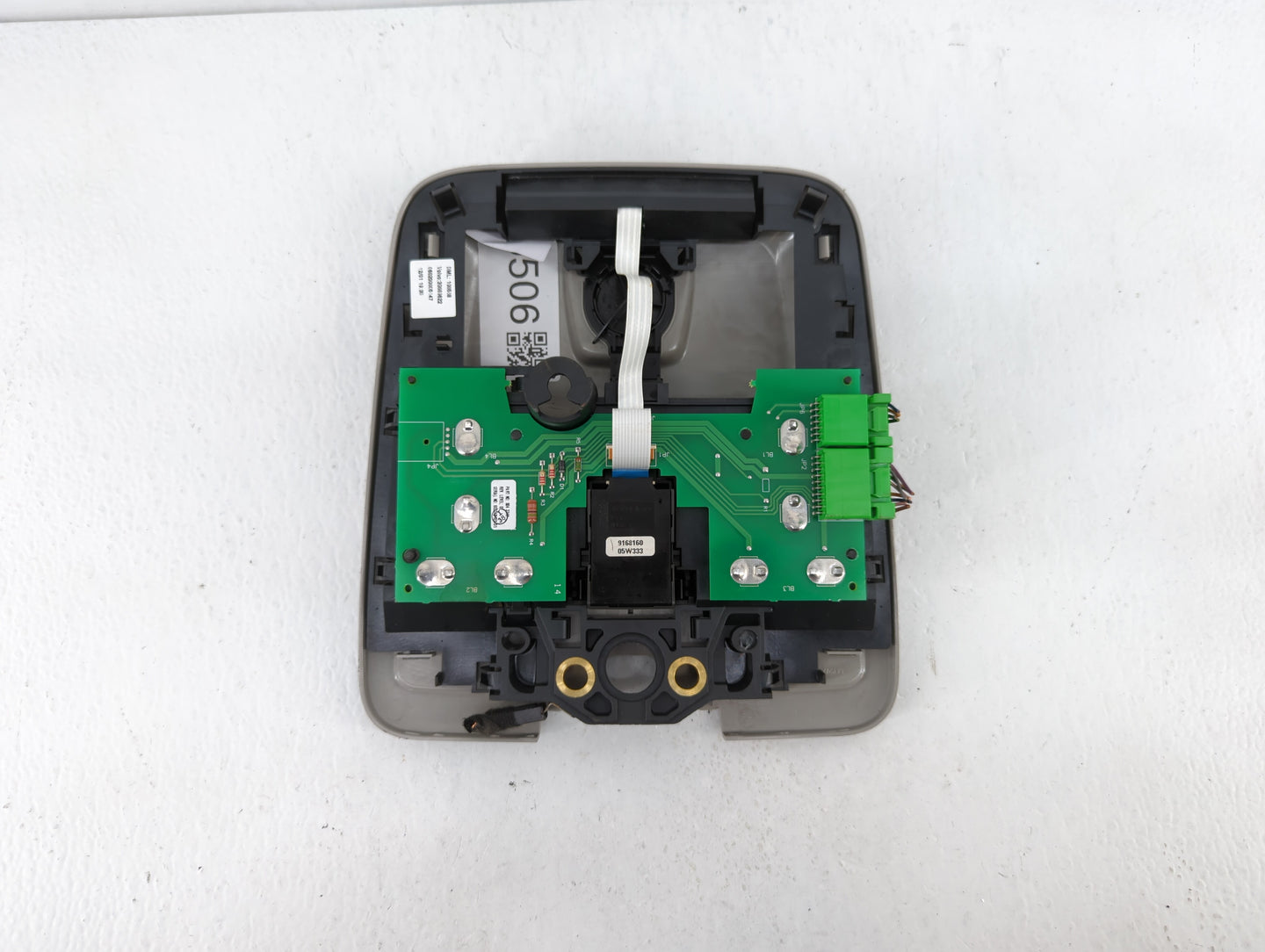 2006 Volvo V60 Overhead Roof Console Interior Dome Light - Oemusedautoparts1.com