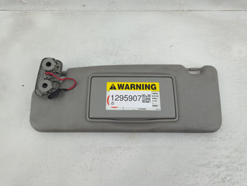 2005-2007 Volvo V70 Sun Visor Shade Replacement Driver Left Mirror Fits Fits 2005 2006 2007 2008 2009 OEM Used Auto Parts