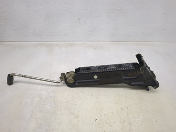 2006 Volvo Volv80 Spare Scissor Car Jack - Oemusedautoparts1.com