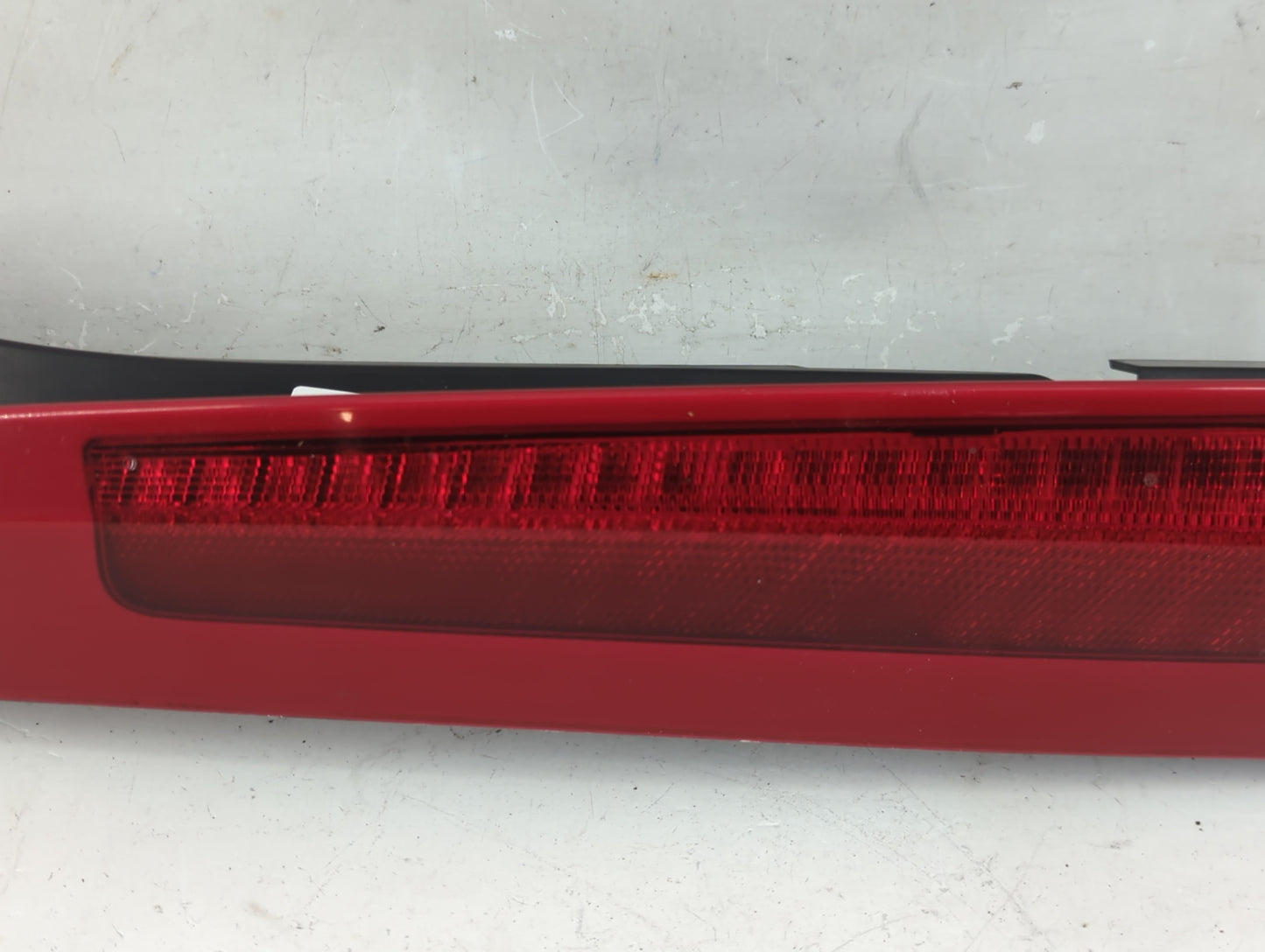 2003-2006 Volvo Xc90 Tail Light Assembly Driver Left OEM Fits Fits 2003 2004 2005 2006 OEM Used Auto Parts - Oemusedautopart