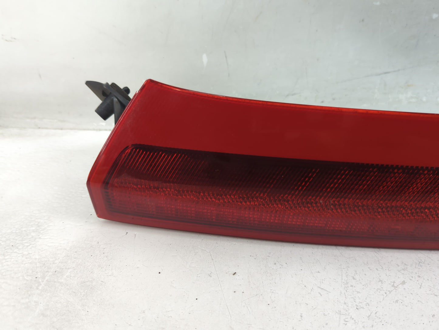 2003-2006 Volvo Xc90 Tail Light Assembly Driver Left OEM P/N:157617 Fits Fits 2003 2004 2005 2006 OEM Used Auto Parts - Oemu