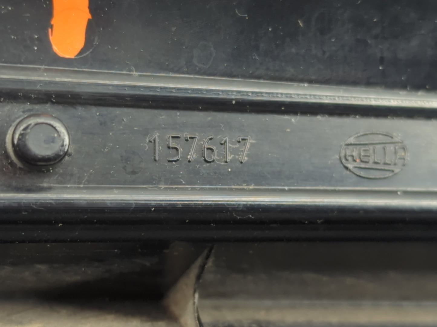 2003-2006 Volvo Xc90 Tail Light Assembly Driver Left OEM P/N:157617 Fits Fits 2003 2004 2005 2006 OEM Used Auto Parts - Oemu