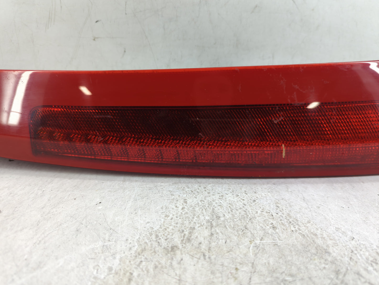 2003-2006 Volvo Xc90 Tail Light Assembly Passenger Right OEM P/N:30678221 Fits Fits 2003 2004 2005 2006 OEM Used Auto Parts 