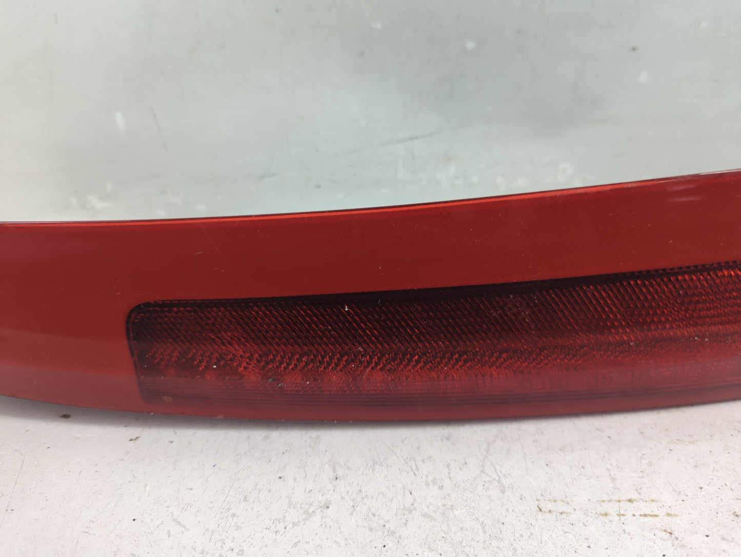 2003-2006 Volvo Xc90 Tail Light Assembly Passenger Right OEM P/N:157618 Fits Fits 2003 2004 2005 2006 OEM Used Auto Parts - 