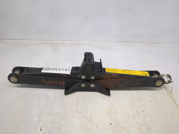 2006 Volvo Xc90 Spare Scissor Car Jack - Oemusedautoparts1.com