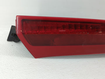 2003-2006 Volvo Xc90 Tail Light Assembly Passenger Right OEM P/N:9483772 30678221 Fits Fits 2003 2004 2005 2006 OEM Used Auto Parts