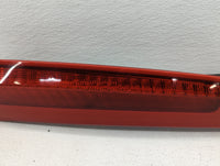 2003-2006 Volvo Xc90 Tail Light Assembly Passenger Right OEM P/N:9483772 30678221 Fits Fits 2003 2004 2005 2006 OEM Used Aut