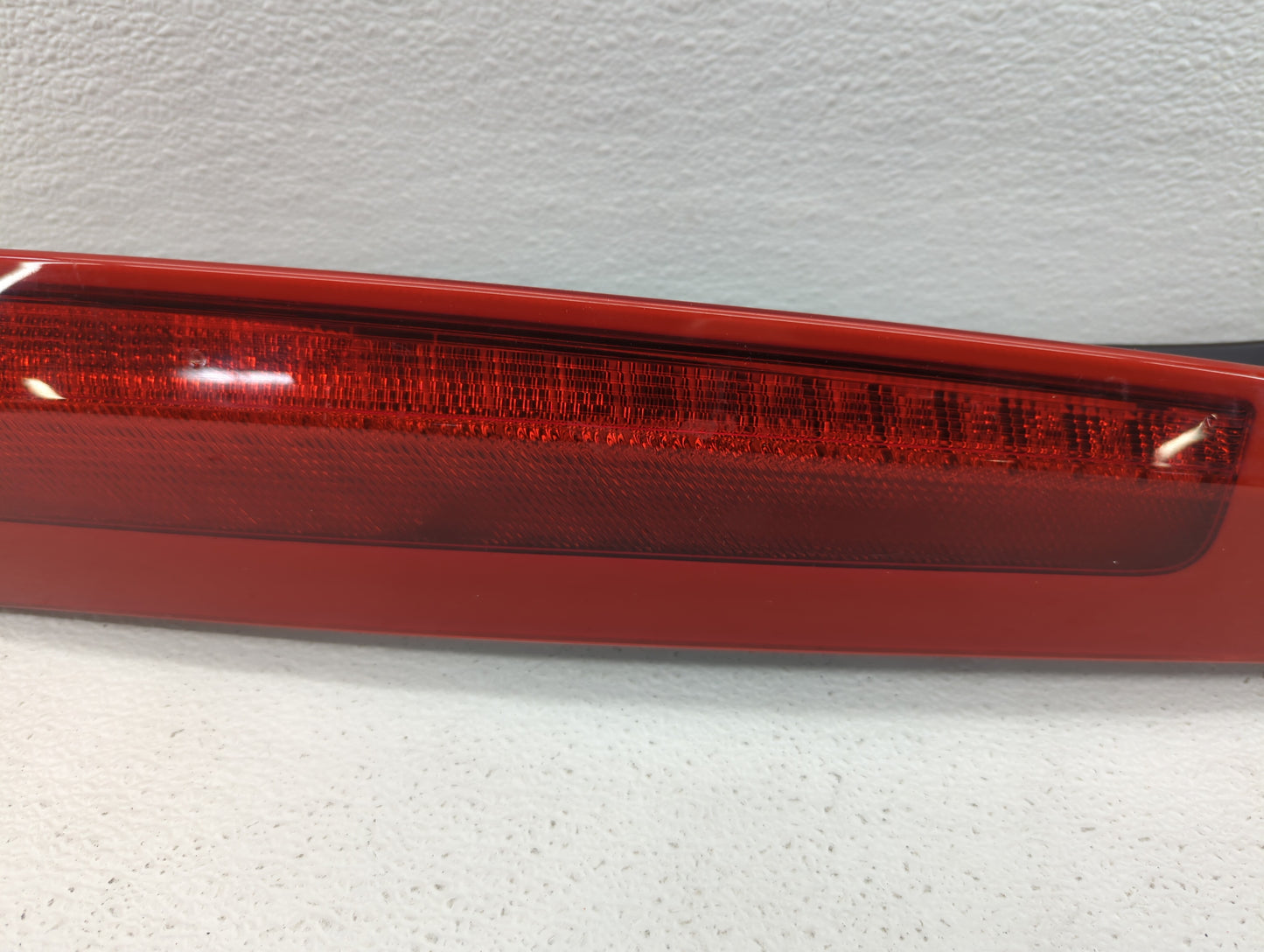 2003-2006 Volvo Xc90 Tail Light Assembly Passenger Right OEM P/N:157618 9483772, 30678221 Fits Fits 2003 2004 2005 2006 OEM 