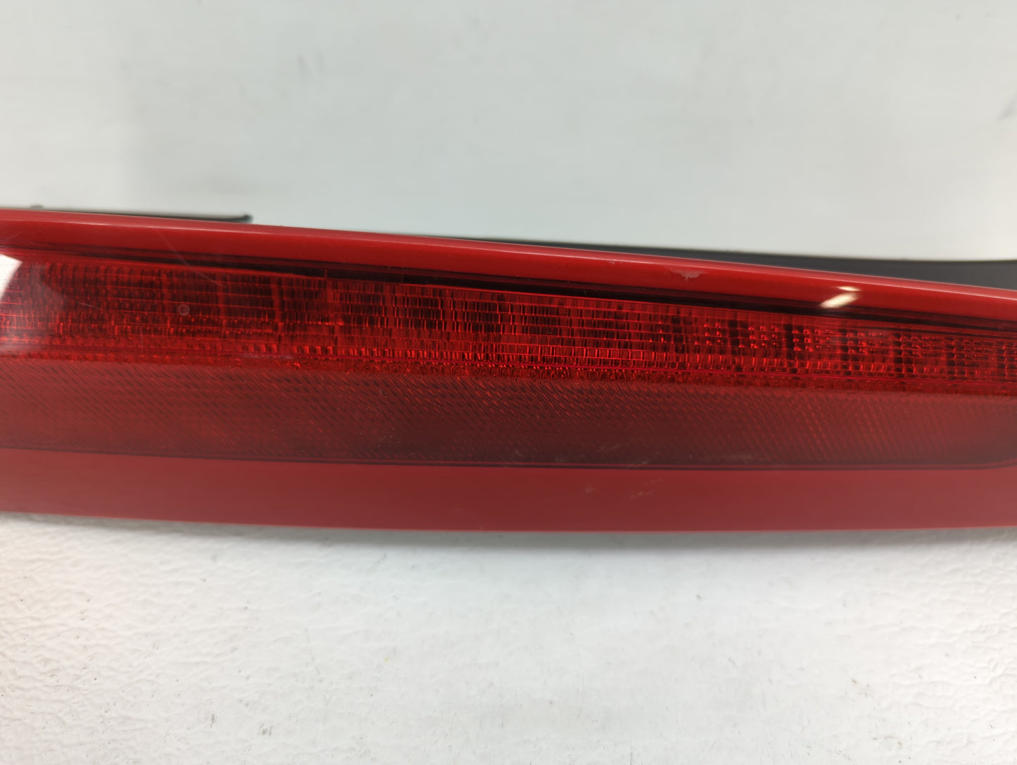 2003-2006 Volvo Xc90 Tail Light Assembly Passenger Right OEM P/N:30678221 157618, 9483772 Fits Fits 2003 2004 2005 2006 OEM 