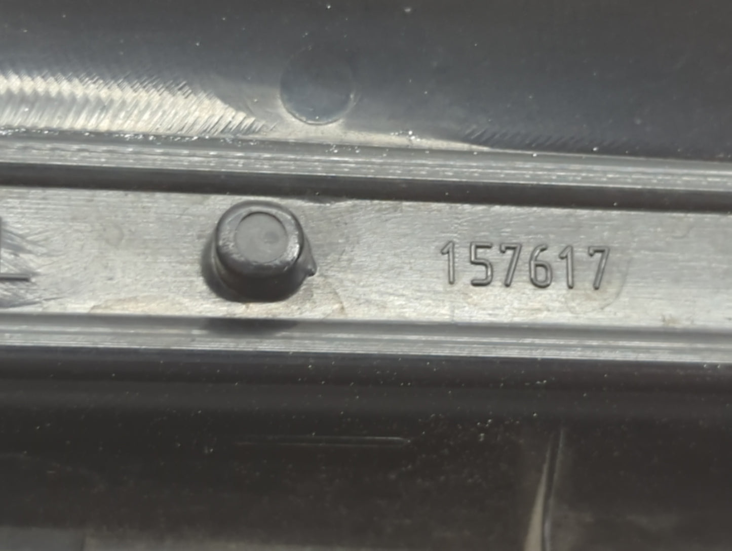 2003-2006 Volvo Xc90 Tail Light Assembly Driver Left OEM P/N:157617 Fits Fits 2003 2004 2005 2006 OEM Used Auto Parts - Oemu