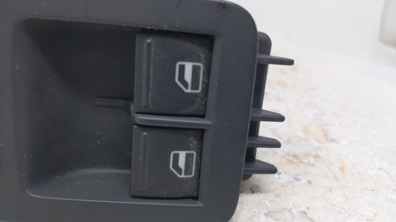 2006 Volkswagen Golf Master Power Window Switch Replacement Driver Side Left Fits OEM Used Auto Parts - Oemusedautoparts1.co