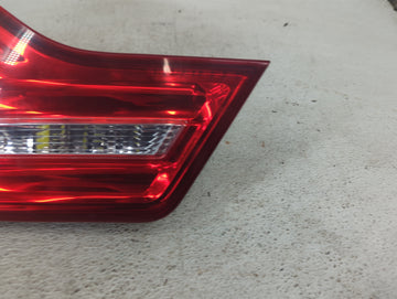 2007-2009 Acura Mdx Passenger Right Side Deck Lid Mounted Tail Light