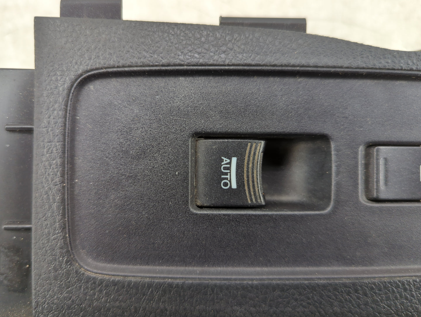 2007-2009 Acura Rdx Passenger Right Power Window Switch - Oemusedautoparts1.com