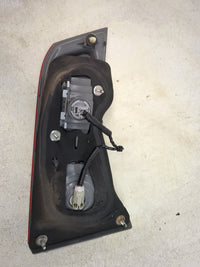 2007-2009 Acura Rdx Passenger Right Side Deck Lid Mounted Tail Light Red - Oemusedautoparts1.com