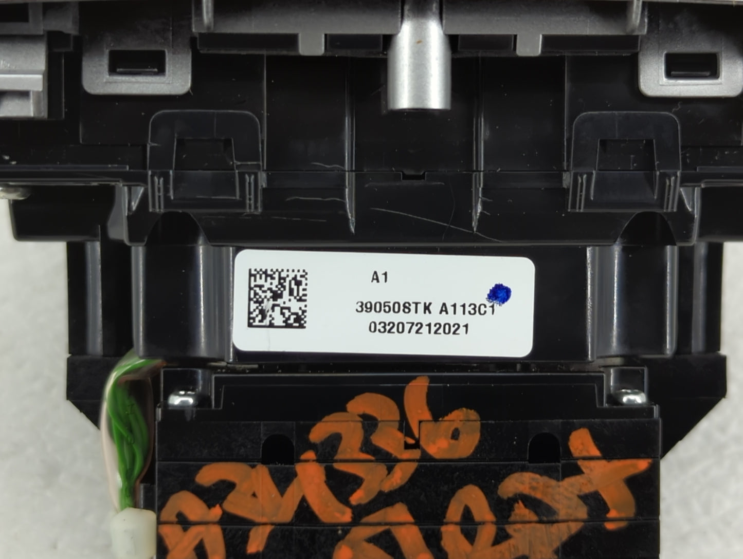 2007-2007 Acura Rdx Radio Control Panel 424823 - Oemusedautoparts1.com